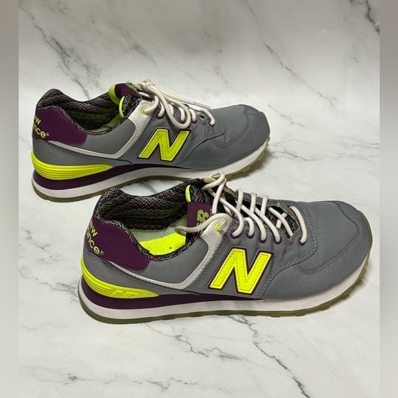 Women’s New Balance 574 Sneakers size 8 - worn once - Picture 6 of 8